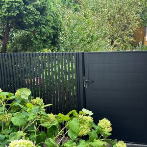 Alu-Products Rudy T'Jonck, aluminium- en PVC-constructies - sectionale poort